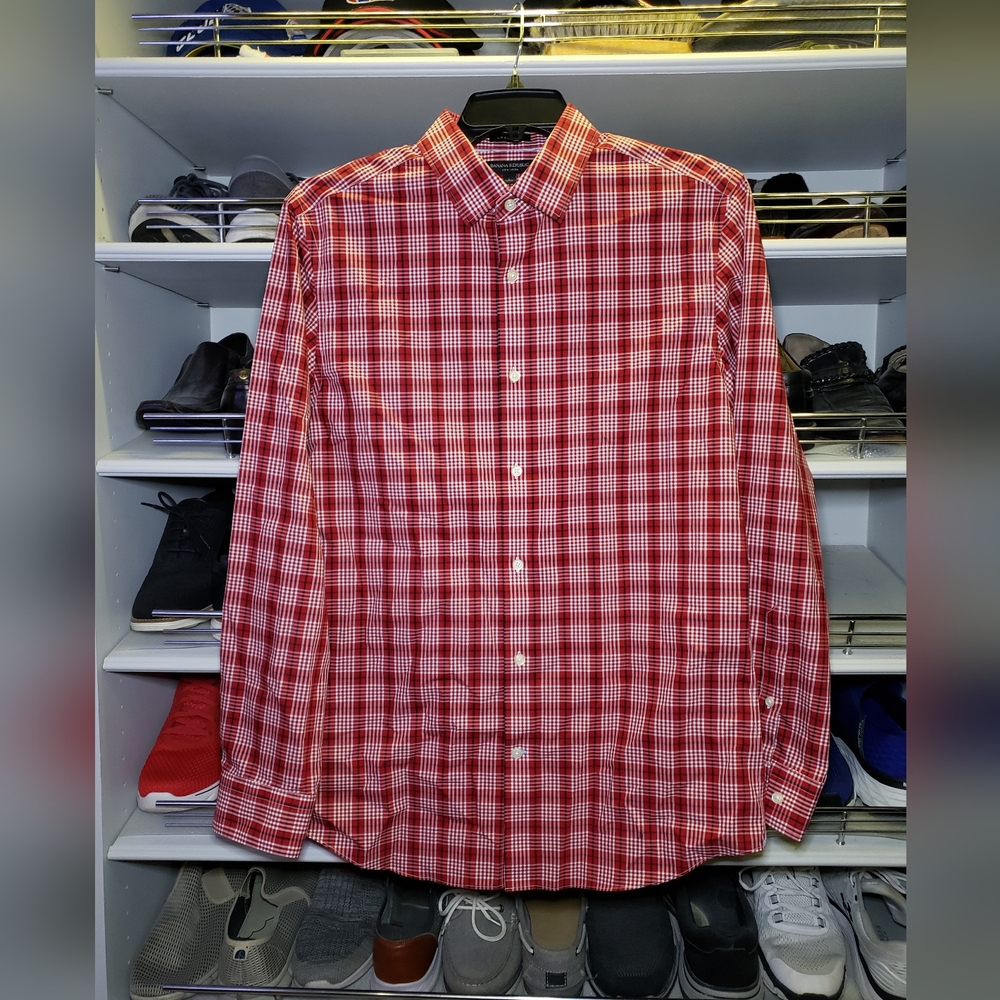 CLEARANCE Banana Republic Wrinkle-Resistant Dress Shirt
